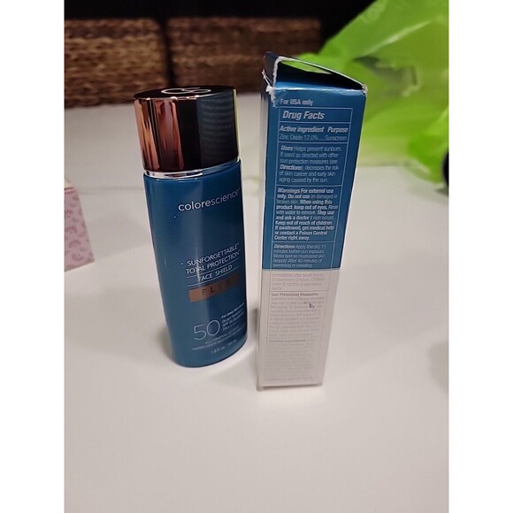 Sunforgettable Total Protection Face Shield Flex SPF 50 DEEP - Picture 6 of 7